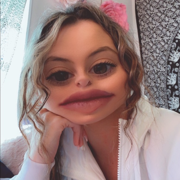 Meet your Posher, Bailey - Picture 1 of 1